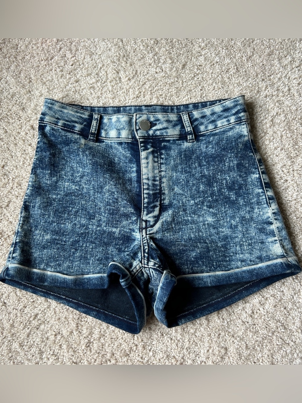 Divided Denim Stretch Shorts size 6